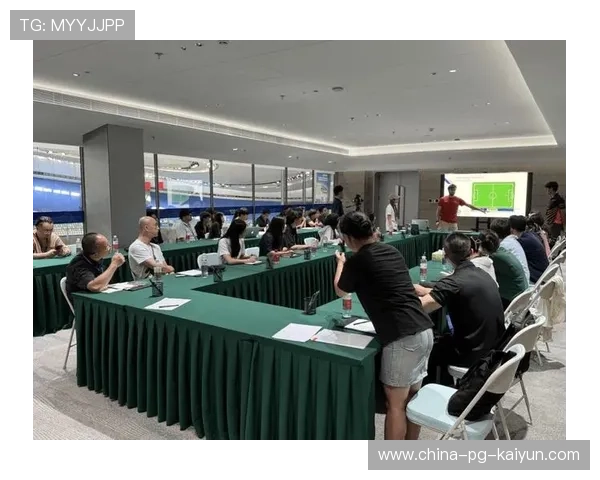 世界足球裁判学院成立，统一高水平裁判培训标准